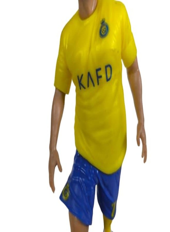 Iconic Keychains سلسلة مفاتيح مميزة لكريستيانو رونالدو، لاعب منتخب البرتغال، إصدار خاص لهواة الجمع، مجسم/لعبة حركة، بحجم 7 بوصات - Image 4